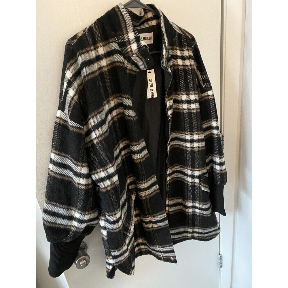 Steve Madden Oversized Comfy Black Plaid Coat NWT Size L - Picture 4 of 6